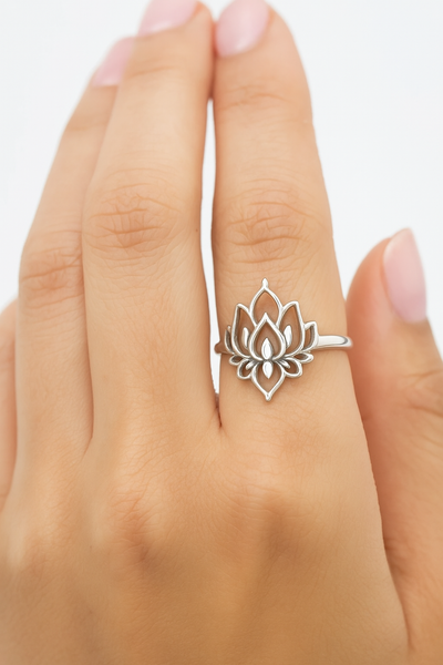 Anillo Flor de Loto