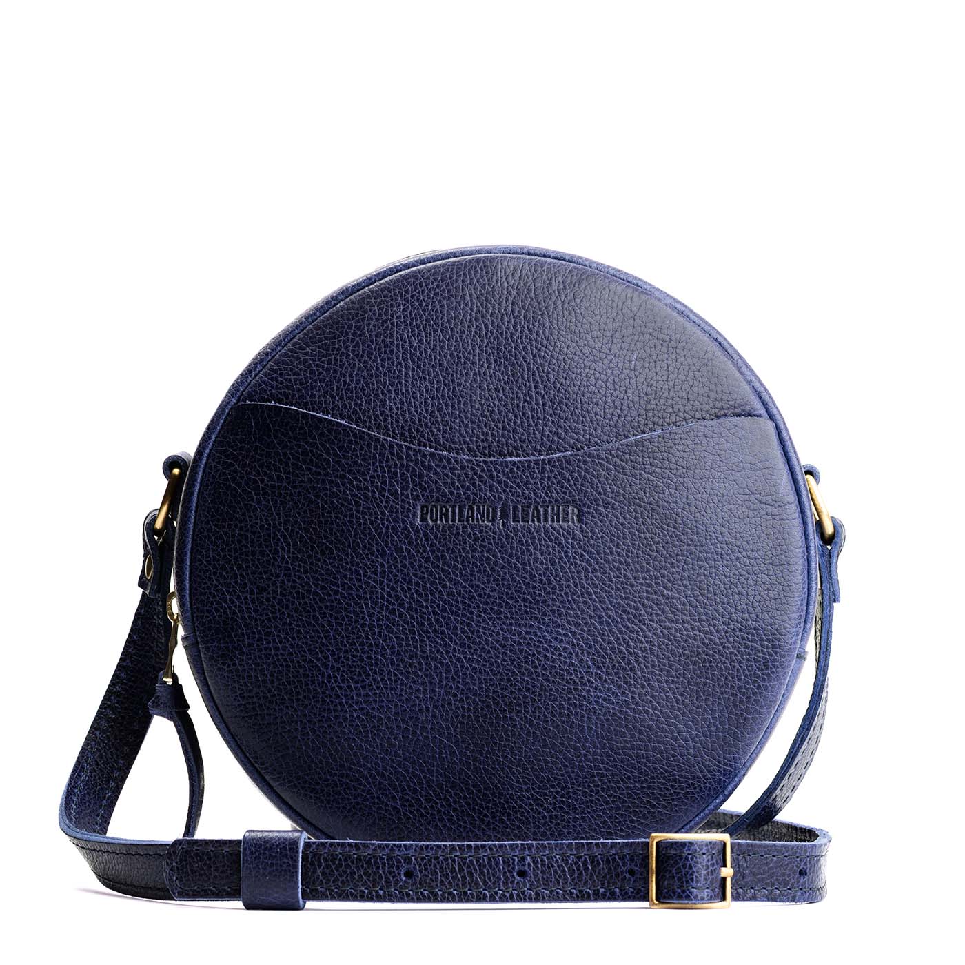 Bolso de hombro circular – Diseño italiano 2025